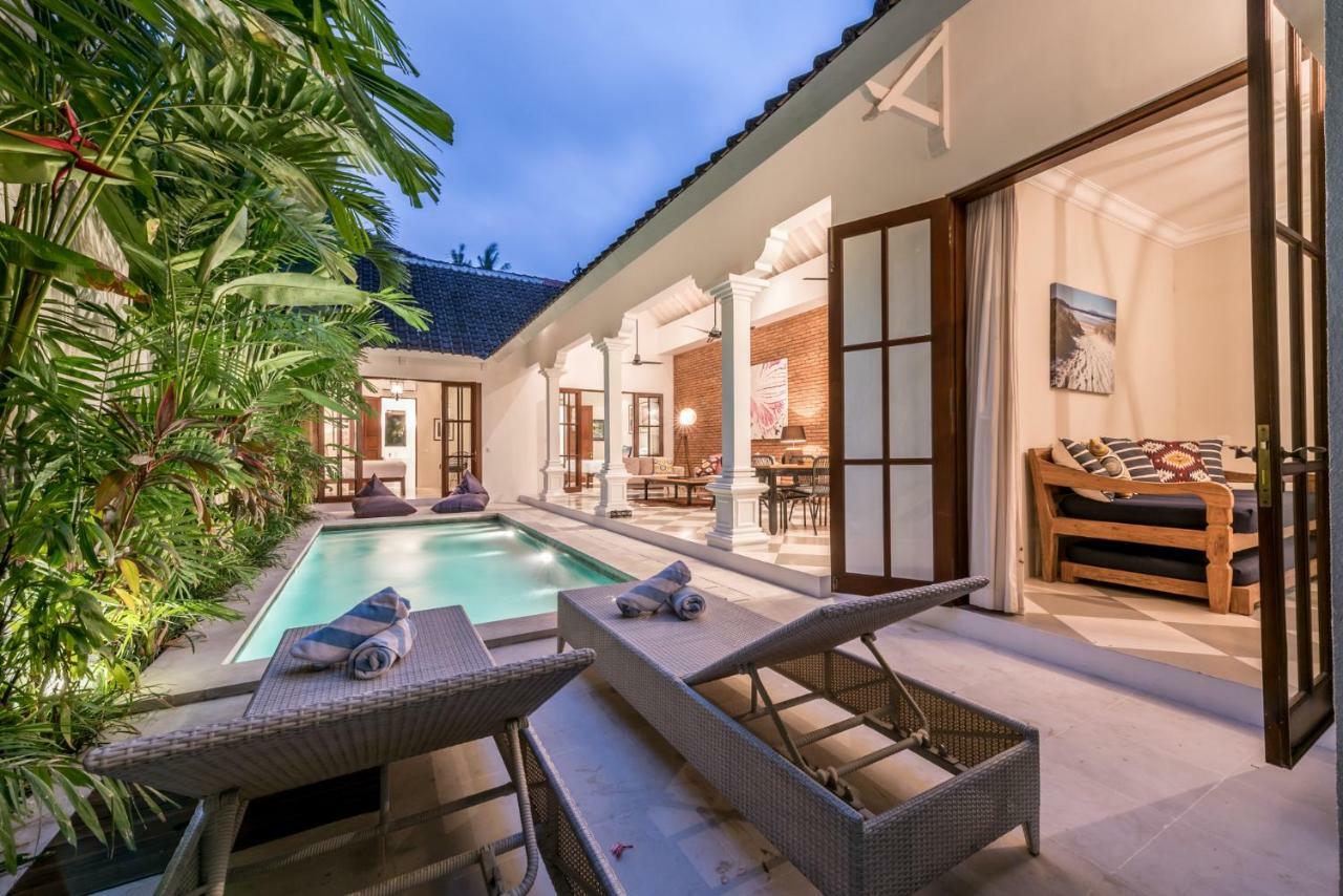 Central 3 Bedroom Villa Close To Seminyak Beach Kültér fotó